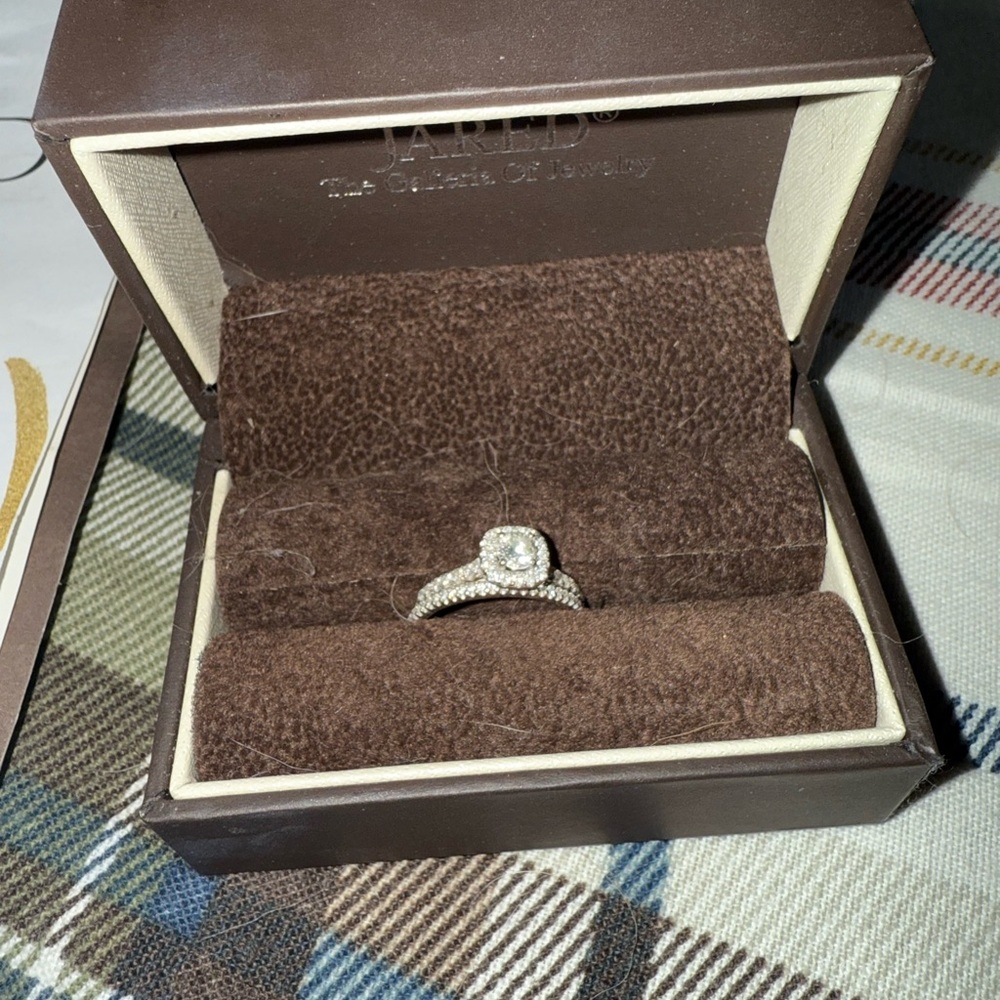 Jared Bridal Set - Size 4 WG
